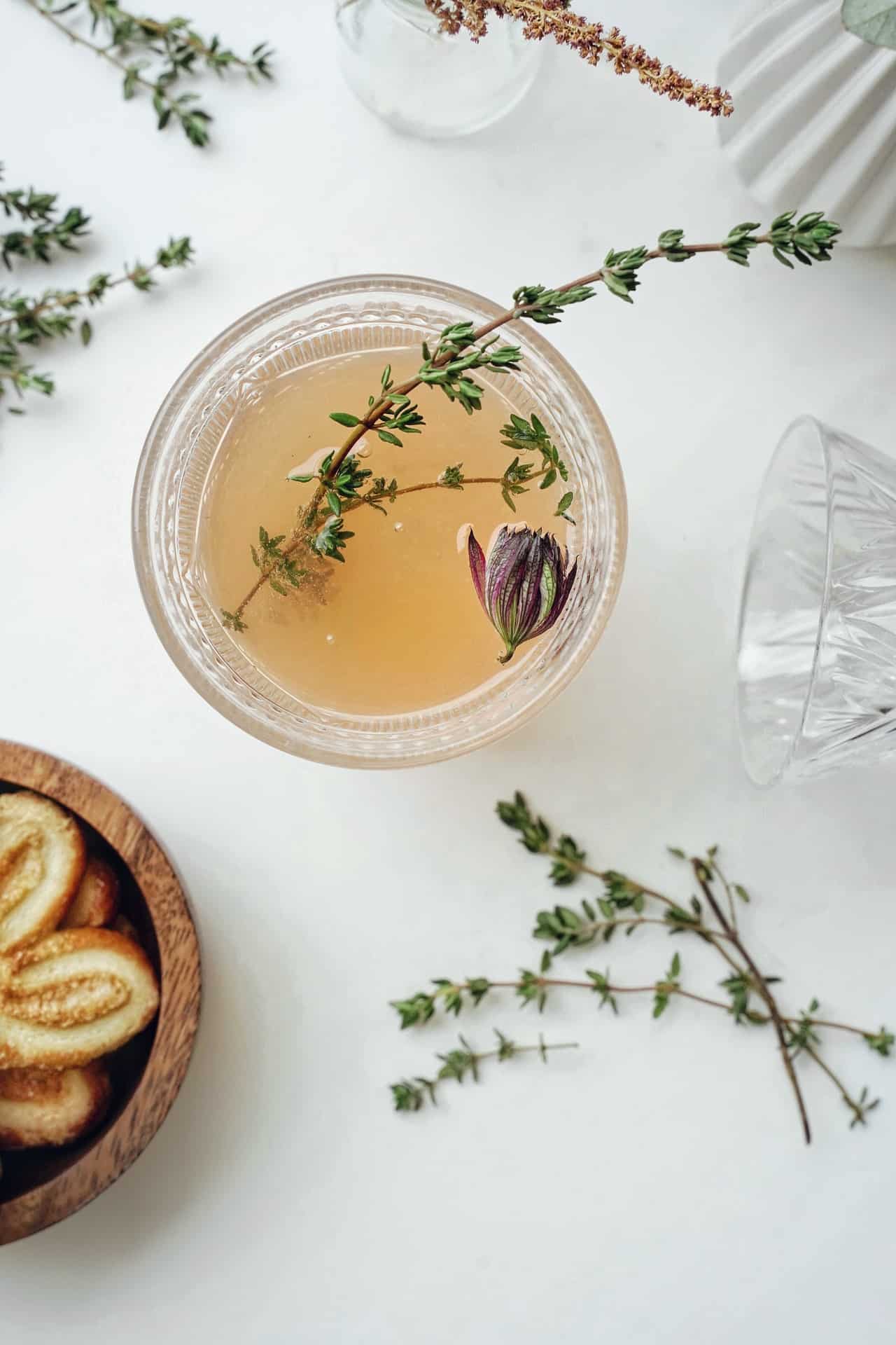 What herbs are worth drinking to be beautiful and healthy?
